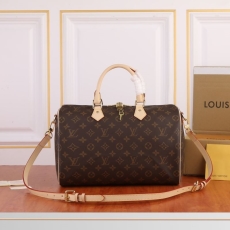 Louis Vuitton Speedy Bags